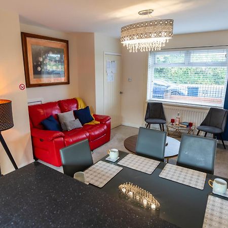 סנדרלנד Og Stays Ii- 3Bedroom House Near Nissan & Stadium, Free Parking מראה חיצוני תמונה