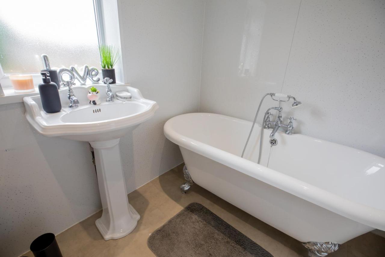 סנדרלנד Og Stays Ii- 3Bedroom House Near Nissan & Stadium, Free Parking מראה חיצוני תמונה