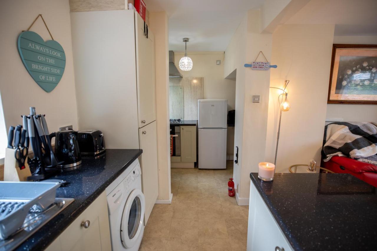 Og Stays Ii- 3Bedroom House Near Nissan & Stadium, Free Parking סנדרלנד מראה חיצוני תמונה